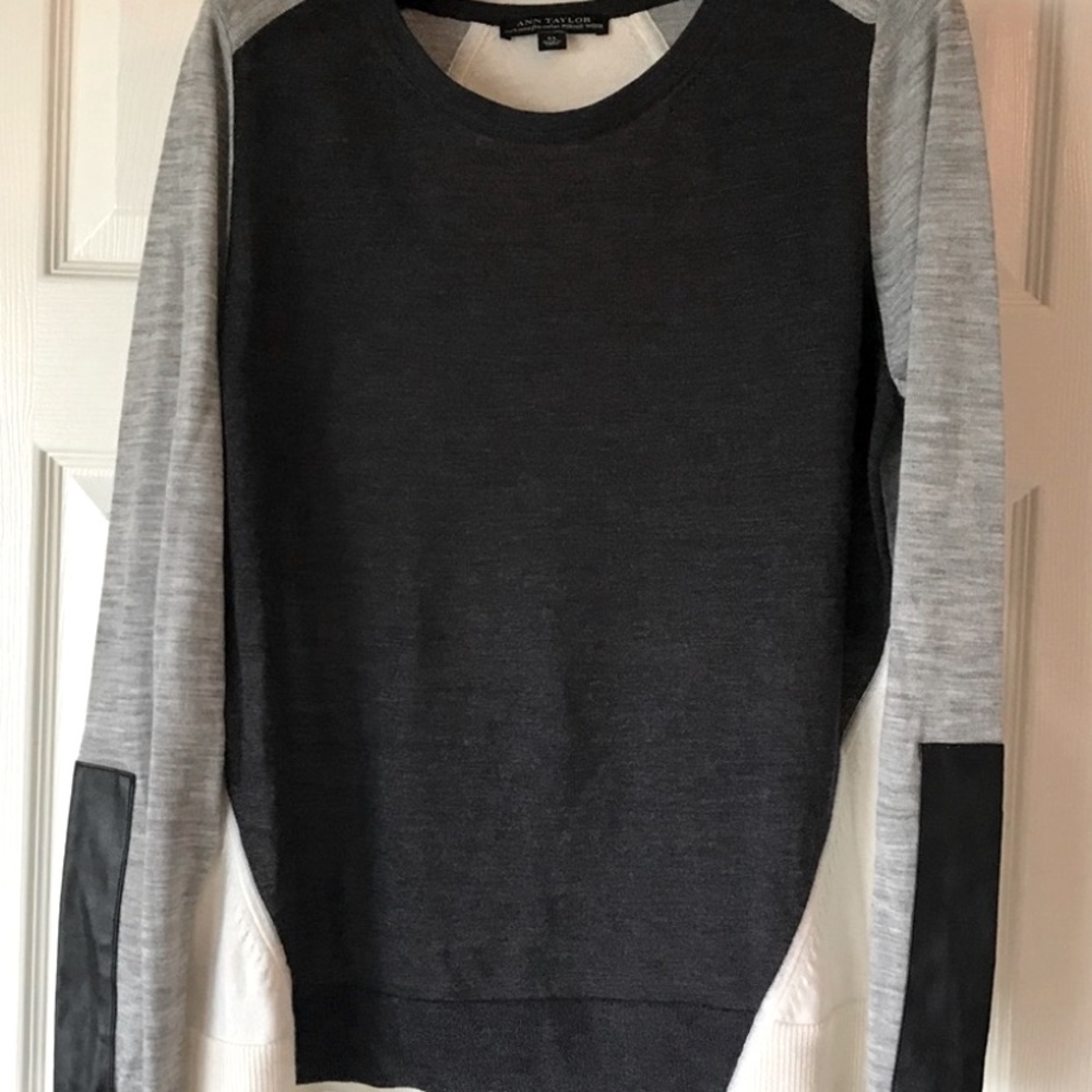 Searching for this sweater from Ann Taylor.
